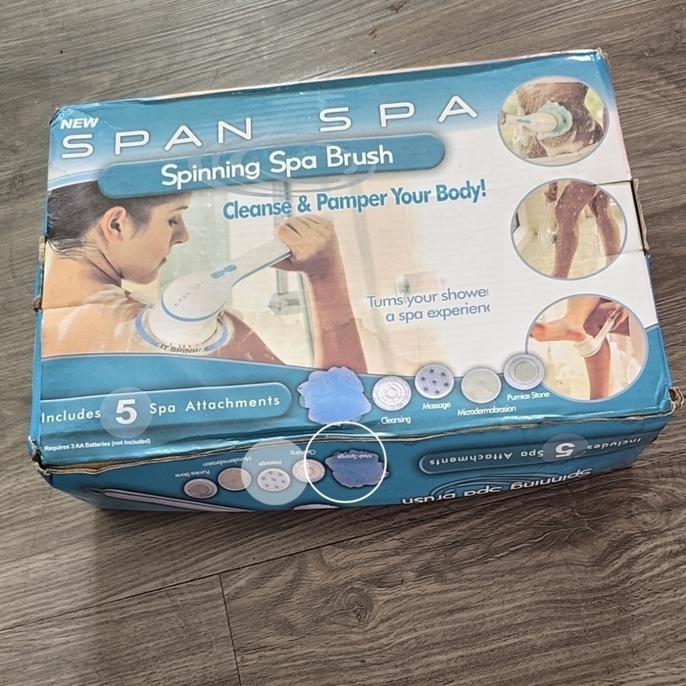 NWT Span Spa Spinning Spa Brush. Cleanse & Pamper Your Body